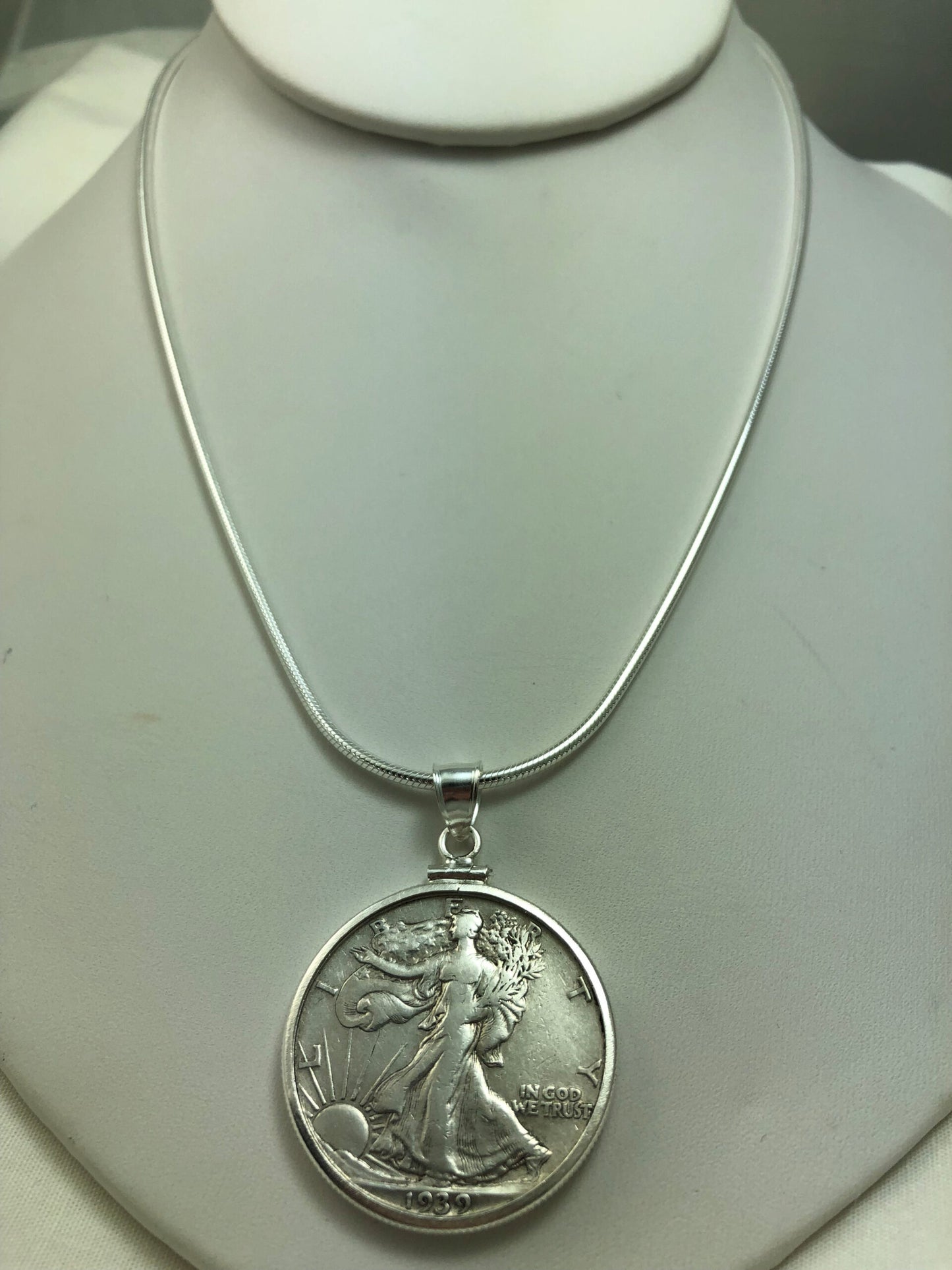 Walking Lady Liberty US Half Dollar Pendant Set